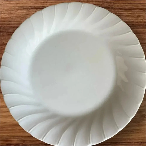 Sheffield Vintage Bone White Porcelain Fine China Dinner Plate 2 Pieces 10.25" - Picture 5 of 8